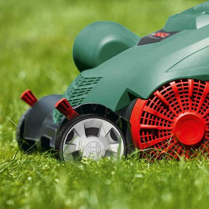 BOSCH Jardin Broyeur De Végétaux & Scarificateur BOSCH Scarificateur 1100W 32 Cm UniversalVerticut 1100 - 060088A101 5 BOSCH Jardin Broyeur De Végétaux & Scarificateur BOSCH Scarificateur 1100W 32 Cm UniversalVerticut 1100 - 060088A101 – Image 4