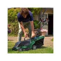 BOSCH Jardin Tondeuse électrique BOSCH Tondeuse Filaire 35cm 1300W UniversalRotak 450 - 06008B9000 -Forêt Jardin Soldes Magasin bosch tondeuse filaire 35cm 1300w universalrotak 450 06008b9000 3