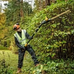 Taille Haie électrique DEWALT Taille Haies Sur Perche Orientable 18V Solo - DCMPH566N-XJ 10 Taille Haie électrique DEWALT Taille Haies Sur Perche Orientable 18V Solo - DCMPH566N-XJ -Forêt Jardin Soldes Magasin dewalt taille haies sur perche orientable 18v solo dcmph566n xj 3