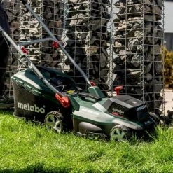 Tondeuse électrique METABO Tondeuse 36 Cm RM 36-18 LTX BL 36 Solo - 601716850 -Forêt Jardin Soldes Magasin metabo tondeuse 36 cm rm 36 18 ltx bl 36 solo 601716850 2