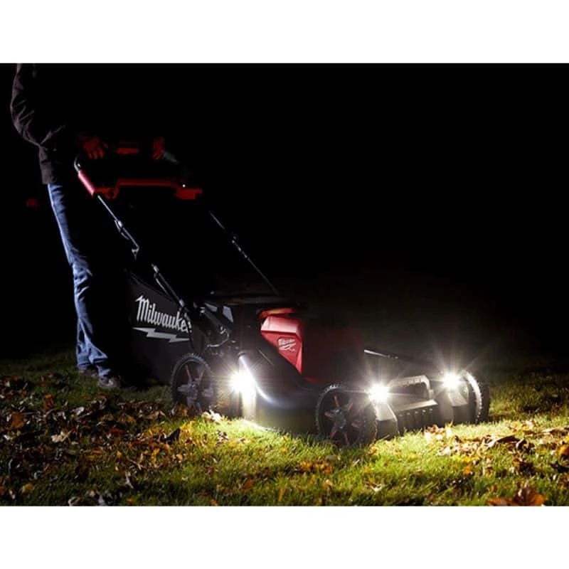 Tondeuse électrique MILWAUKEE Tondeuse Autotractée 2x12Ah M18 F2LM53-122 - 4933479585 8 Tondeuse électrique MILWAUKEE Tondeuse Autotractée 2x12Ah M18 F2LM53-122 - 4933479585 – Image 6